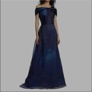 NWT Rene Ruiz Off-Shoulder Blue Organza Gown Twisted Hand Draped Pockets 6